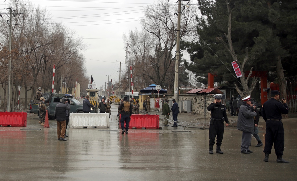 Αφγανιστάν: Επίθεση βομβιστή καμικάζι κοντά σε συνοικία με πρεσβείες