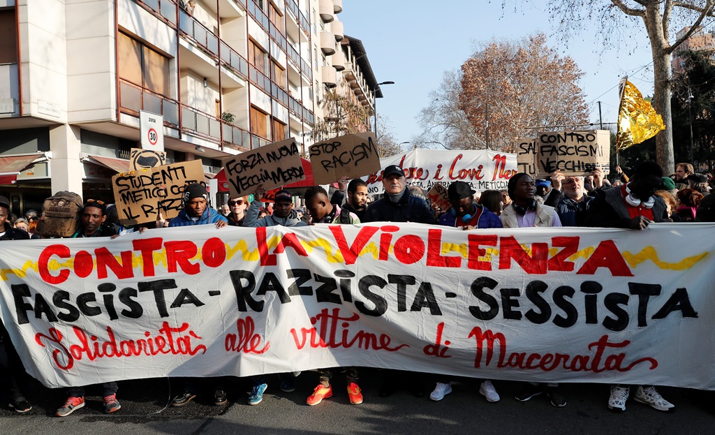 Ιταλία: Ακροδεξιοί και αντιφασίστες σε παράλληλες συγκεντρώσεις σε όλη τη χώρα