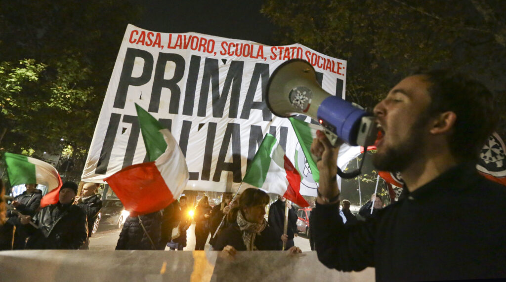Φασιστική πρόκληση στην Ιταλία – Στοχοποιούν τους αντιφασίστες