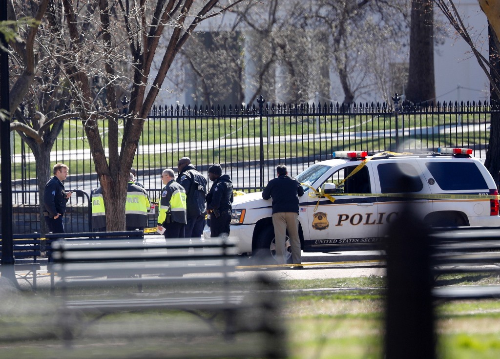 ΗΠΑ: Συναγερμός στο Λευκό Οίκο – Πυροβολισμοί σε κοντινό σημείο