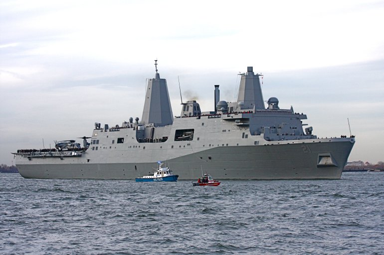 USS New York: Το αμερικανικό πλοίο στην κυπριακή ΑΟΖ που φτιάχτηκε από το ατσάλι των Δίδυμων Πύργων (Photos + Video)
