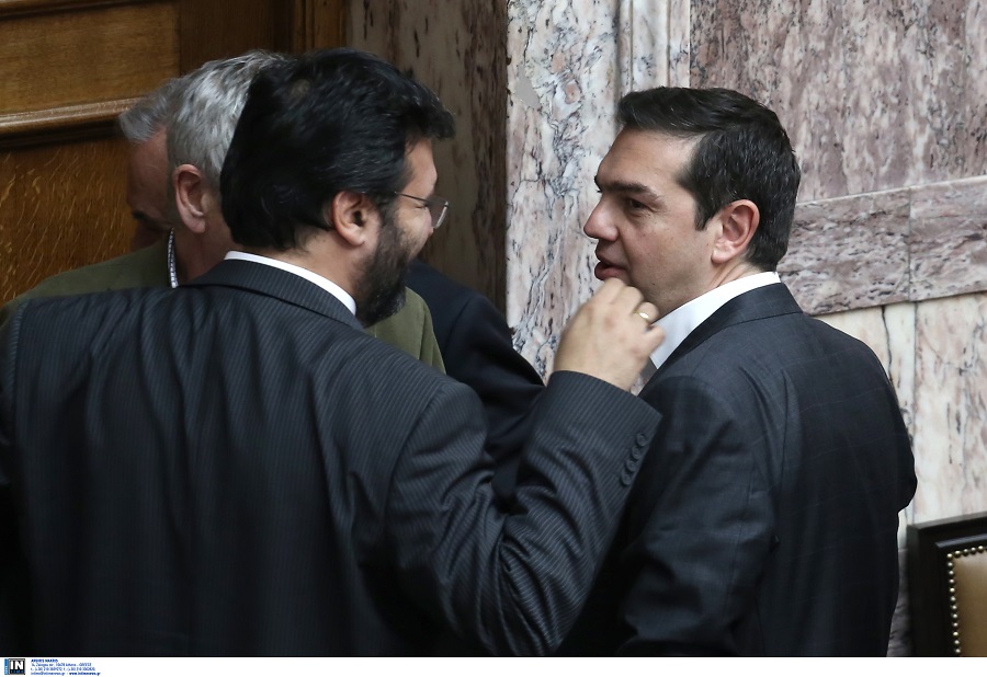 Στο Μαξίμου ο Βασιλειάδης – Έκτακτη σύσκεψη με Τσίπρα για τα έκτροπα στην Τούμπα