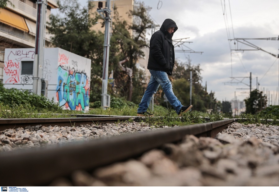 14χρονος καταγγέλλει ότι τον κατέβασαν από το τρένο επειδή δεν είχε 10 λεπτά – Η απάντηση της ΤΡΑΙΝΟΣΕ