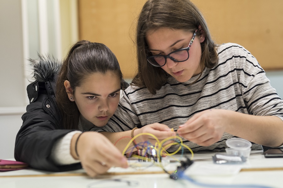 Το “STEMpowering Youth” του Iδρύματος Vodafone μεγαλώνει!