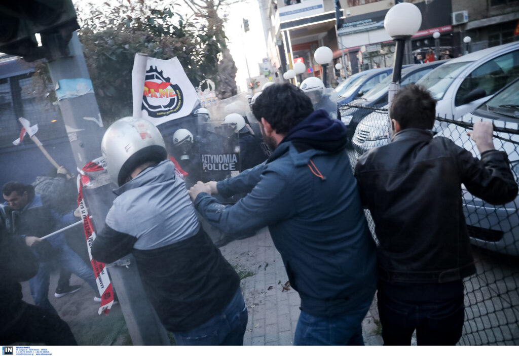 Θεσσαλονίκη: Επεισόδια έξω από το ξενοδοχείο που θα μιλήσει ο Αλέξης Τσίπρας (Photos-Videos)