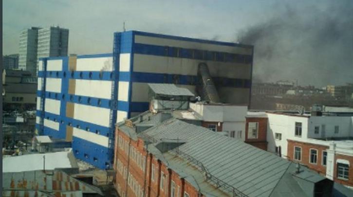 Μόσχα: Ένας νεκρός από φωτιά σε εμπορικό κέντρο (Video & Photos)