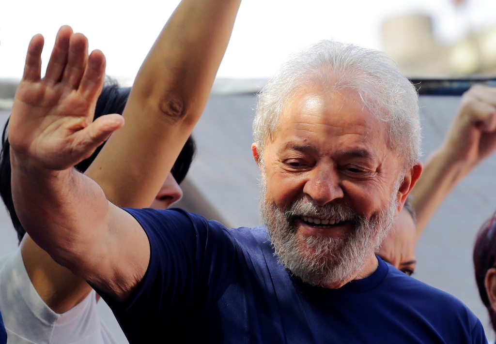 Βραζιλία: Το Ανώτατο Δικαστήριο απέρριψε το αίτημα του πρώην προέδρου Λούλα να παραμείνει ελεύθερος