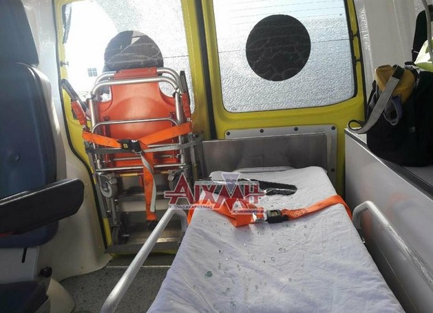 Μεσολόγγι: Συγγενείς ασθενούς έσπασαν το μοναδικό ασθενοφόρο του νοσοκομείου (Photos)