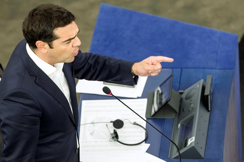 Ομιλία Τσίπρα στο Ευρωκοινοβούλιο τον Σεπτέμβριο – Προεξοφλούν την έξοδο της Ελλάδας από τα μνημόνια