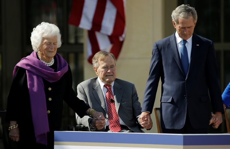 Πέθανε η πρώην πρώτη κυρία των ΗΠΑ Μπάρμπαρα Μπους