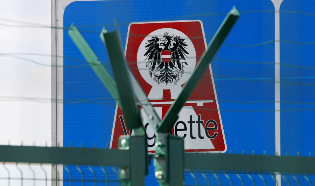 Η Αυστρία θέλει να επιβάλει ελέγχους στα σύνορα με τη Γερμανία λόγω μεταναστών!