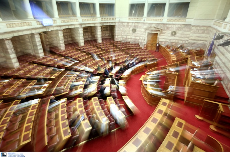 Βουλευτές ΣΥΡΙΖΑ σε Μητσοτάκη: «Απάντα ξεκάθαρα ποιος είναι ο ιδιοκτήτης της offshore»