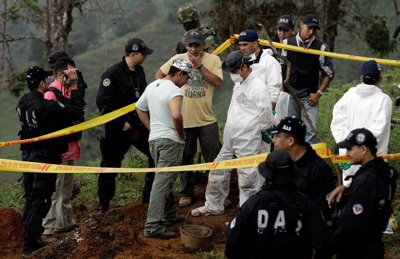 Κολομβία: Από το 2006 έχουν βρεθεί 9.000 πτώματα θυμάτων των ακροδεξιών ανταρτών