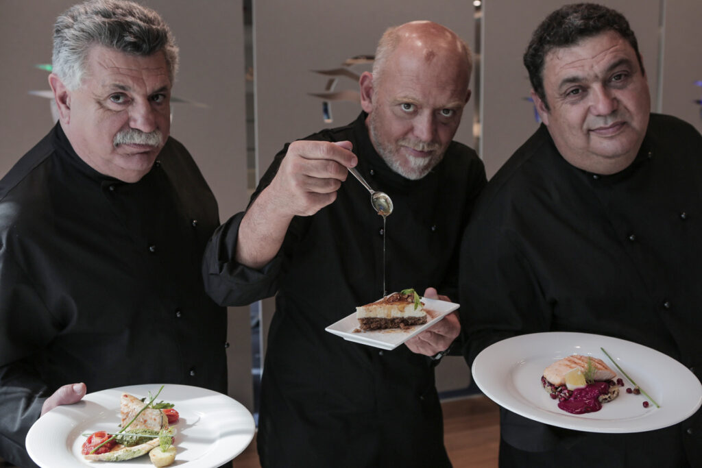 Η AEGEAN φέρνει κοντά κορυφαίους εκφραστές της ελληνικής γαστρονομίας και ταξιδεύει τις συνταγές τους σε όλο τον κόσμο
