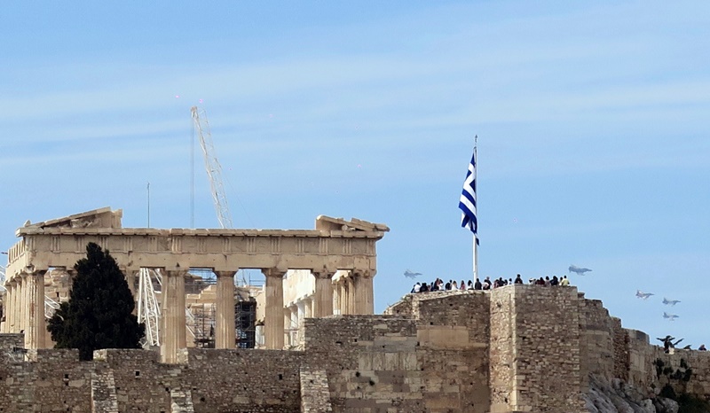 Bloomberg: Αλώβητες οι τέσσερις μεγαλύτερες ελληνικές τράπεζες από τα stress tests