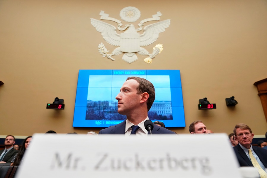 Μετά το Κογκρέσο, ο Mr Facebook θα μιλήσει και με εκπροσώπους του Ευρωκοινοβουλίου
