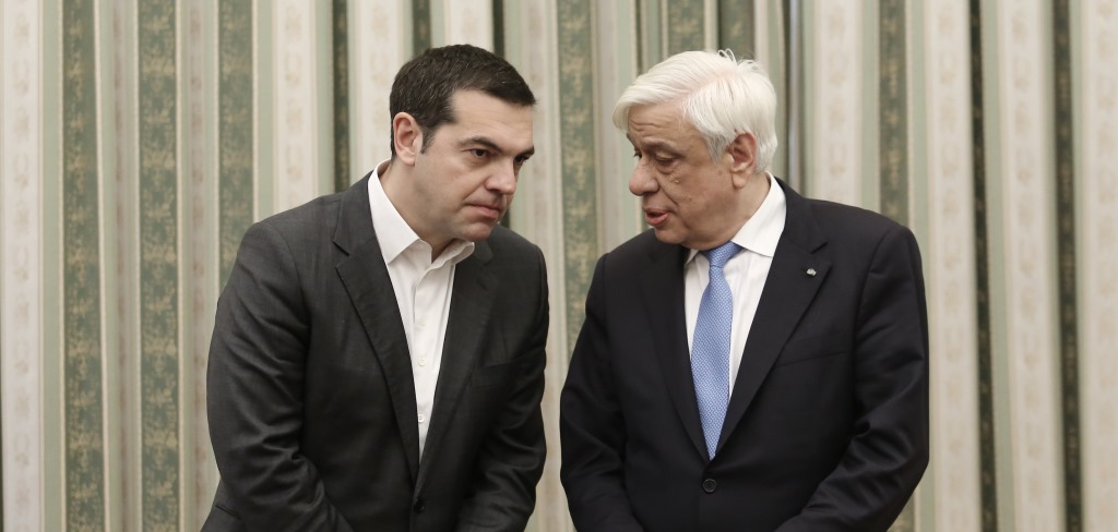 O πρωθυπουργός ενημερώνει Πρόεδρο και πολιτικούς αρχηγούς για το ονοματολογικό της ΠΓΔΜ