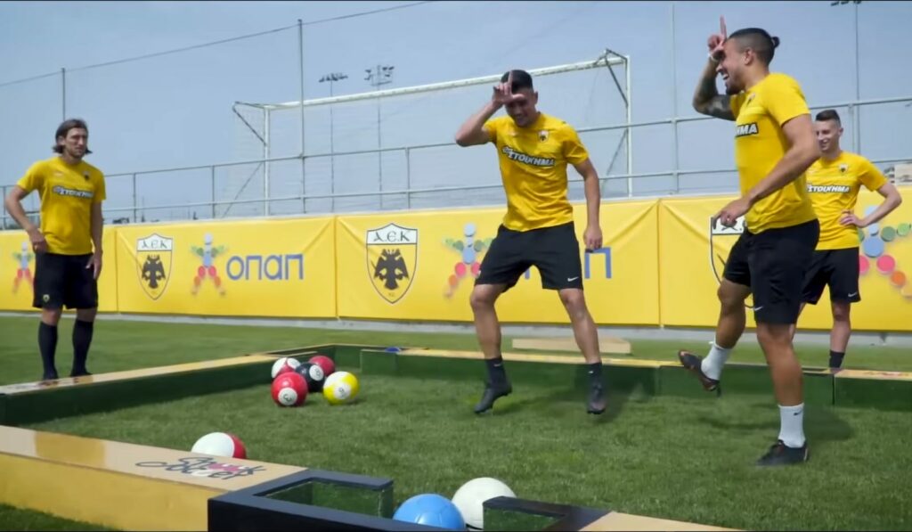#ZiseToPodosfairo: Οι παίκτες της AEK διδάσκουν μπιλιάρδο με…μπάλες ποδοσφαίρου!