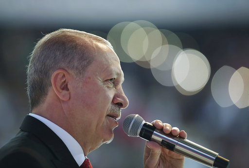 Πέφτουν τα ποσοστά του Ερντογάν σε νέα δημοσκόπηση, πάνε για δεύτερο γύρο οι εκλογές
