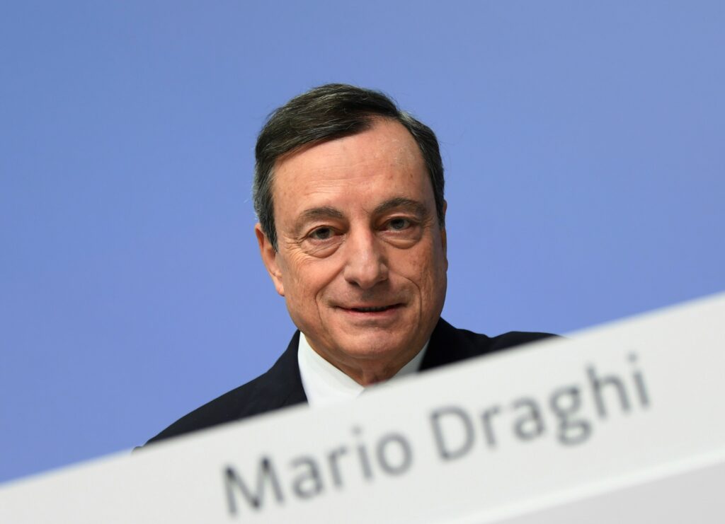 Oλοκληρώνεται τον Δεκέμβριο το πρόγραμμα ποσοτικής χαλάρωσης (QE) της ΕΚΤ