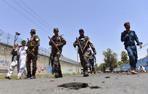 Αφγανιστάν: Επίθεση Ταλιμπάν σε στρατιωτική βάση – 30 νεκροί