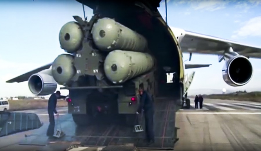 Οι ΗΠΑ προειδοποιούν την Τουρκία: Αν αγοράσετε τους ρωσικούς S-400 θα υπάρξουν συνέπειες