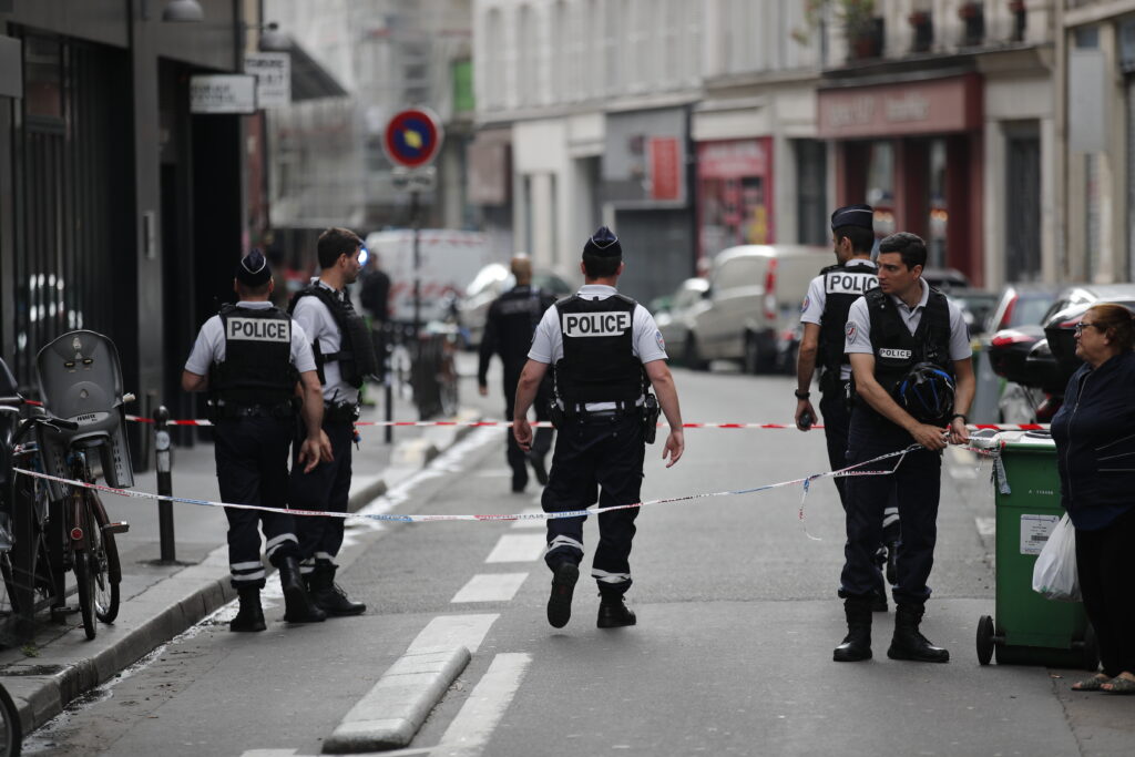 Γαλλία: Ερευνώνται δέκα ύποπτοι για σχέδια επίθεσης κατά Μουσουλμάνων