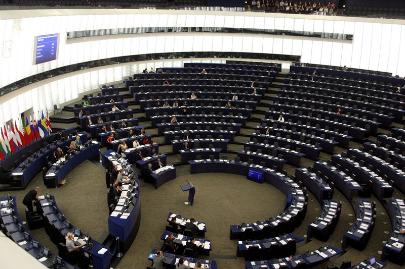Στο Ευρωκοινοβούλιο η έξοδος της Ελλάδας από το μνημόνιο