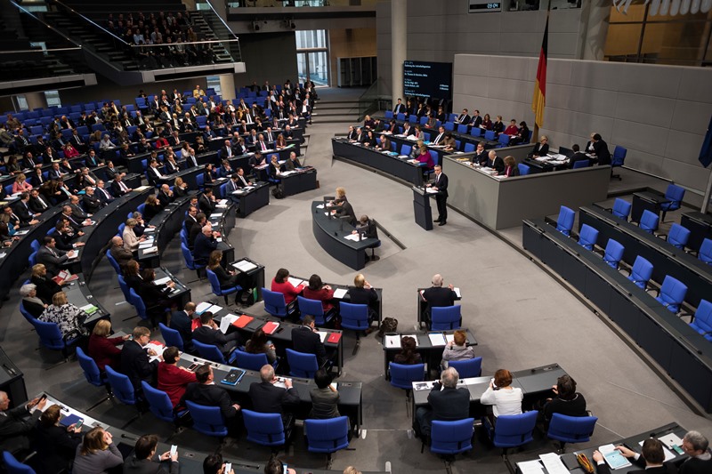 Η Γερμανία προετοιμάζει διμερείς συμφωνίες με άλλες χώρες για επιστροφές προσφύγων