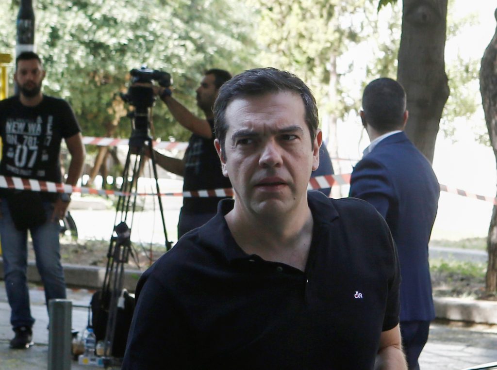 Πολιτικό Συμβούλιο ΣΥΡΙΖΑ – Ο Τσίπρας έστειλε για μπάνιο τους δημοσιογράφους