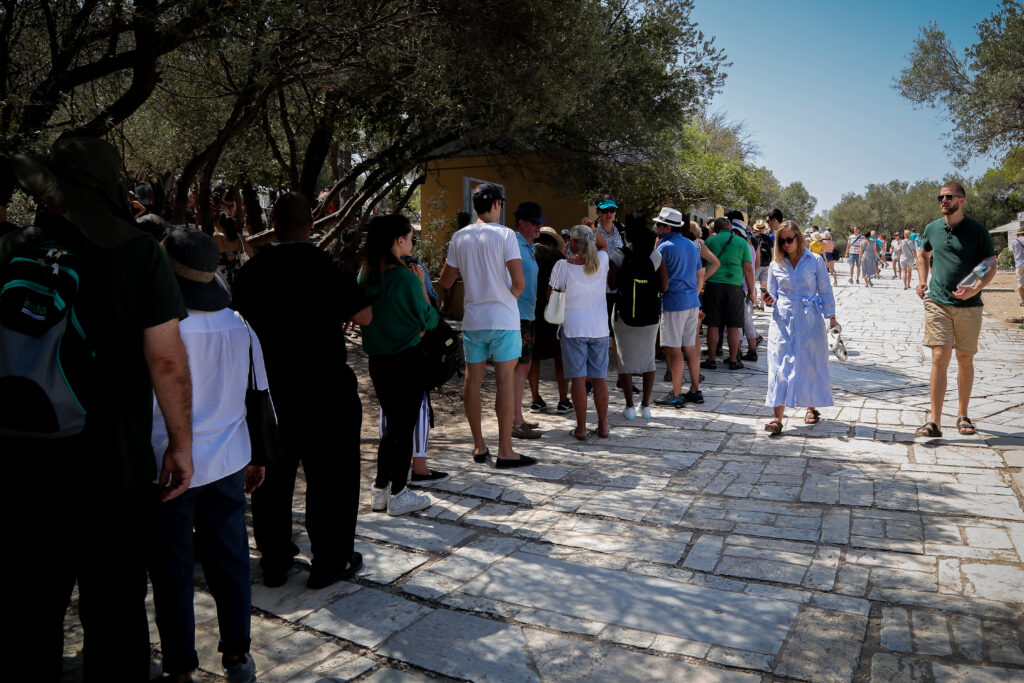 Ο τουρισμός γέμισε τα ταμεία το πρώτο 5μηνο του 2018