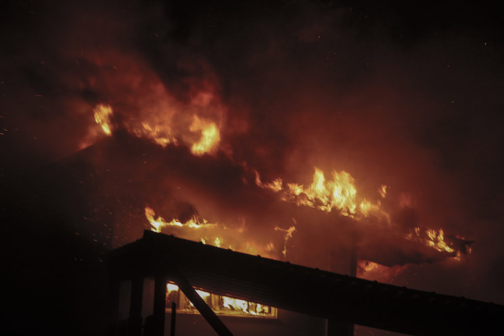 Η δολοφονική πυρκαγιά από τον δορυφόρο – Τι γράφουν τα διεθνή ΜΜΕ (Photo)