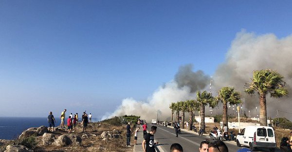 Υπό έλεγχο η πυρκαγιά κοντά στην πόλη της Ρόδου