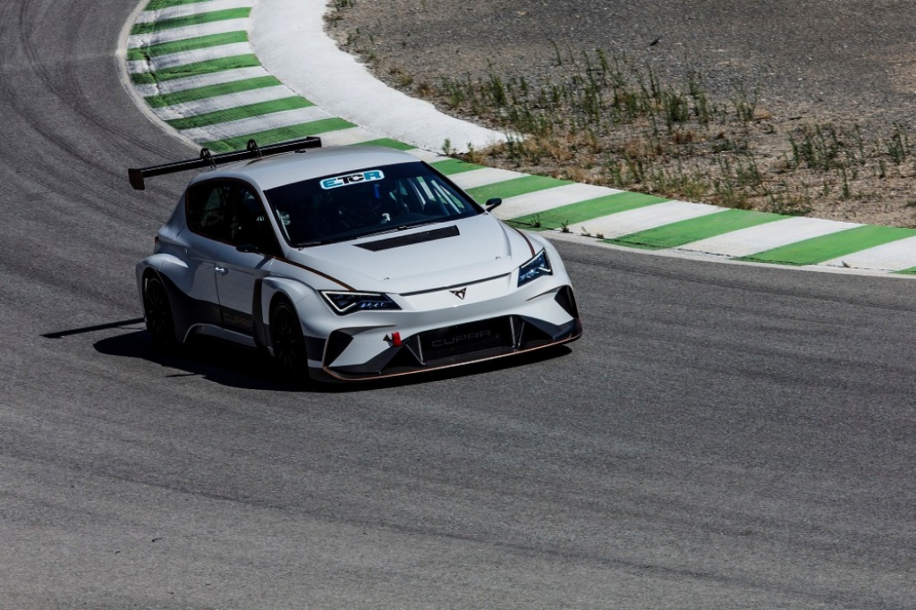 Πρώτη δοκιμή του CUPRA e-Racer