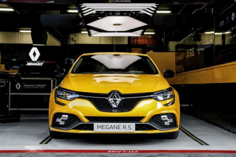 Νέο MEGANE R.S. TROPHY (Video)