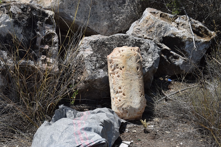 Βρήκαν αρχαιολογικό «θησαυρό» κρυμμένο ανάμεσα σε πέτρες!