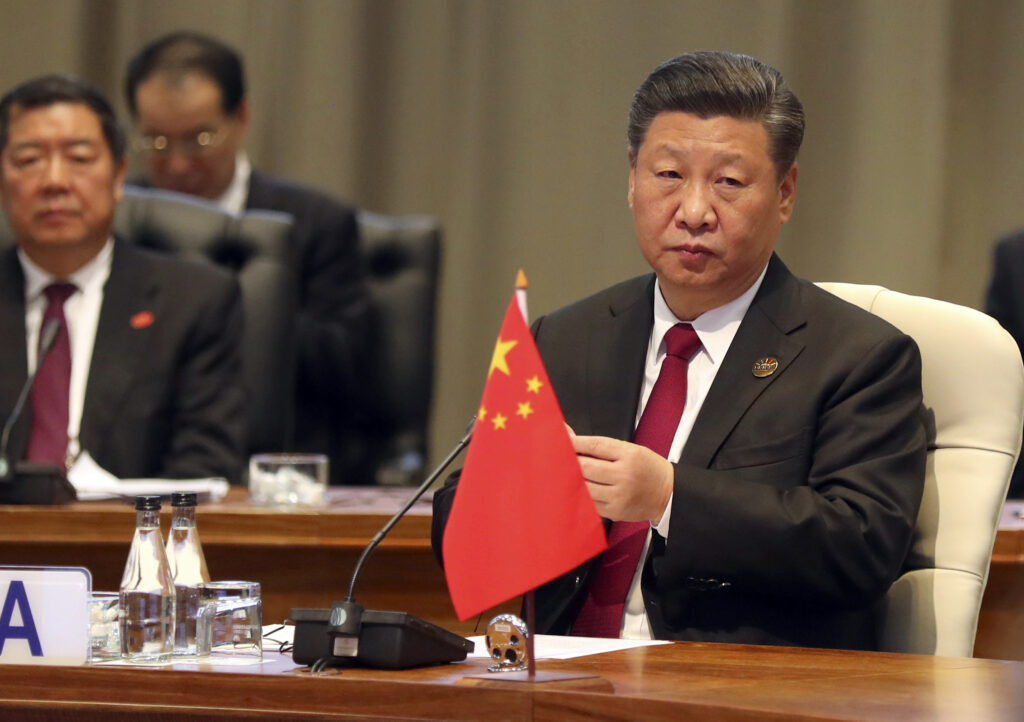 Η Κίνα απειλεί με αντίποινα αν οι ΗΠΑ επιβάλουν νέους δασμούς
