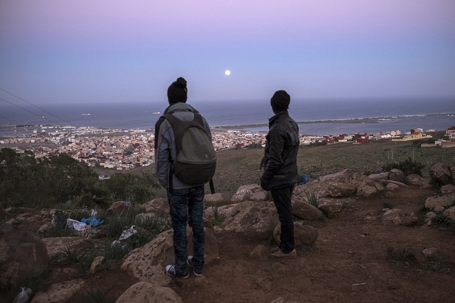 Η Κομισιόν στηρίζει Ισπανία για τις αυξημένες μεταναστευτικές αφίξεις