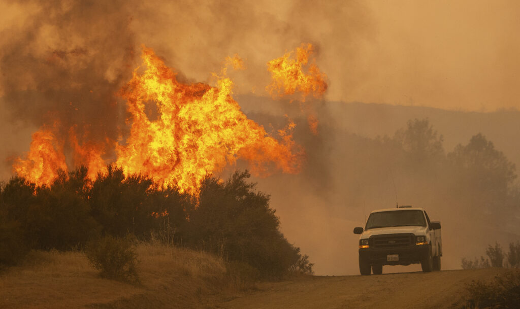 Στους 7 οι νεκροί από τις φωτιές στην Καλιφόρνια (Photos)
