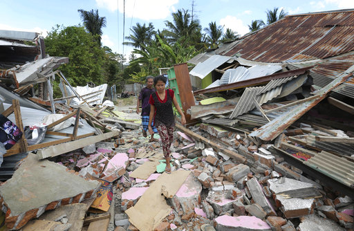 Στους 319 οι νεκροί στην Ινδονησία – Νέος μεγάλος σεισμός στο Λομπόκ – Κατέρρευσαν κτίρια (Photos)