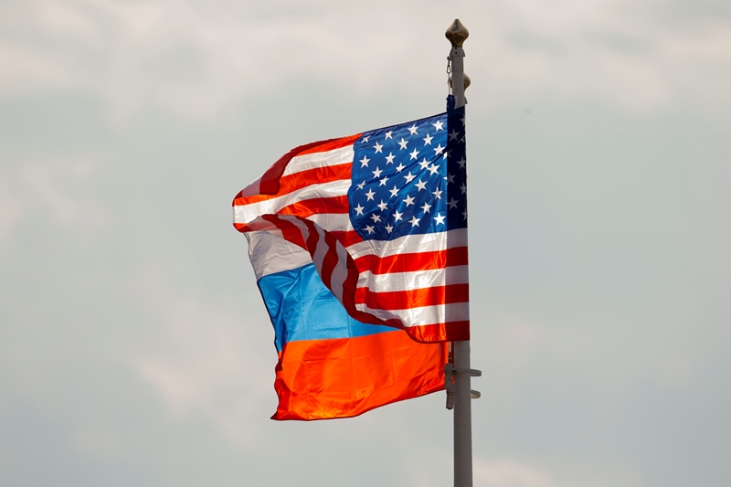 Μεντβέντεφ: Κλιμάκωση των κυρώσεων θα πυροδοτήσει οικονομικό «πόλεμο» με τις ΗΠΑ