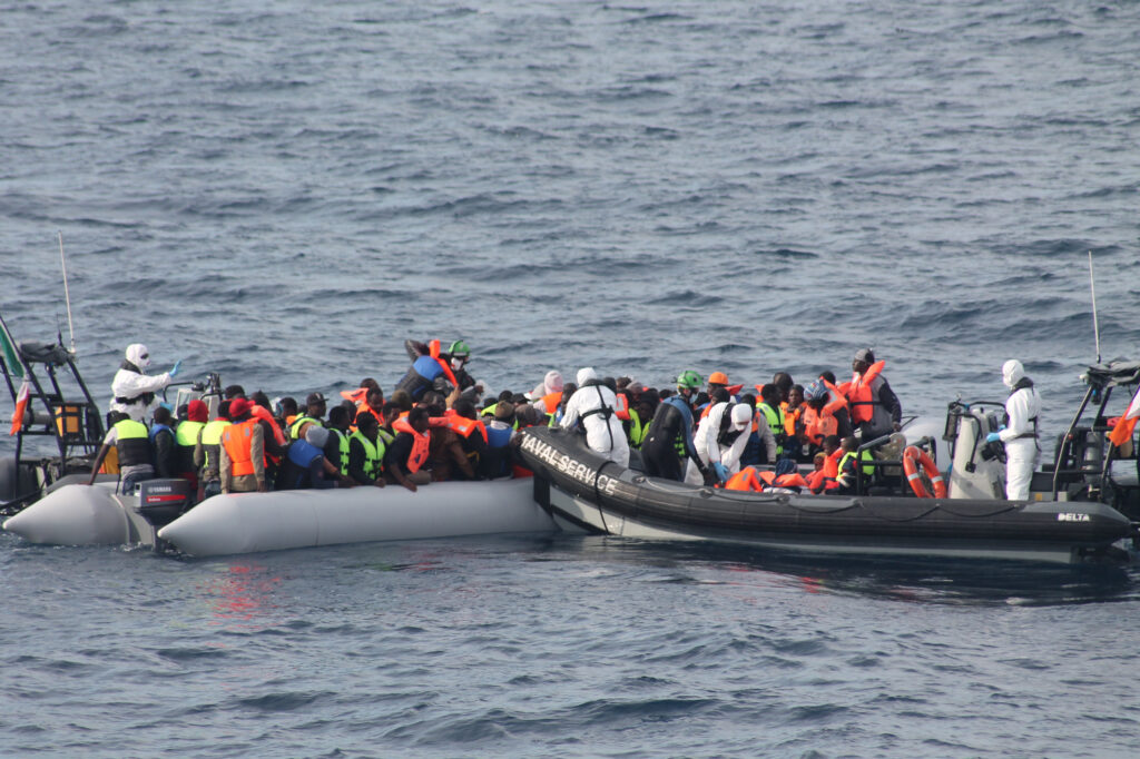Τουλάχιστον πέντε μετανάστες νεκροί μετά από ναυάγιο στην Τυνησία