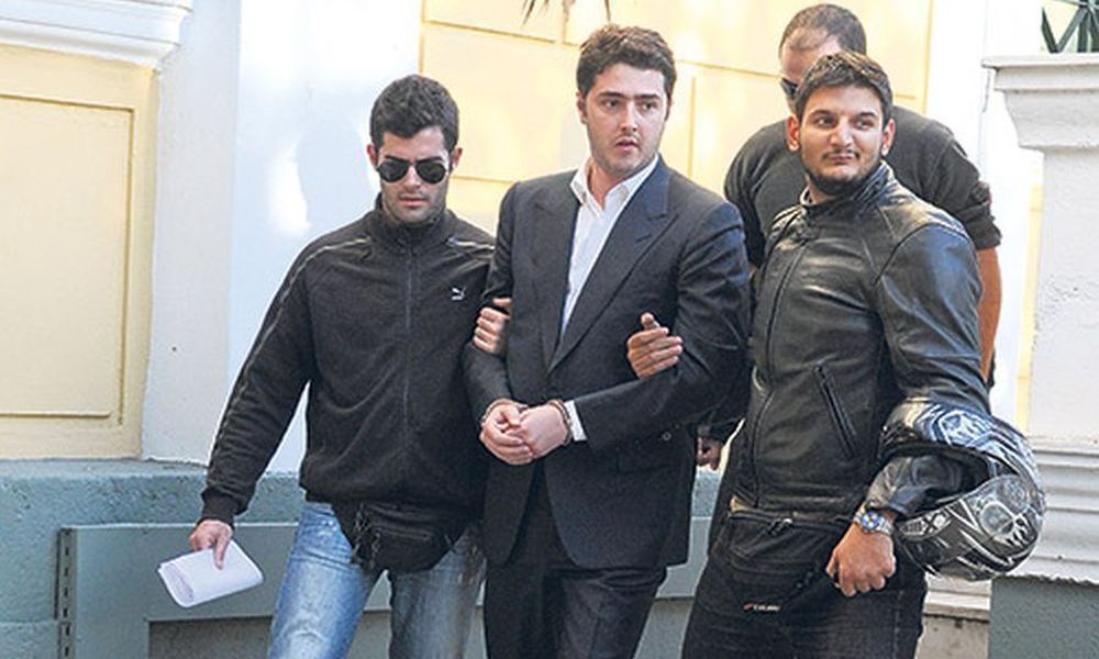 Κατασχέθηκε ο ιατρικός φάκελος του Φλώρου – Ο ύποπτος ομολόγησε την πλαστογραφία, αρνείται όμως τη δωροδοκία (Επικαιροποίηση-Αθωώθηκε)