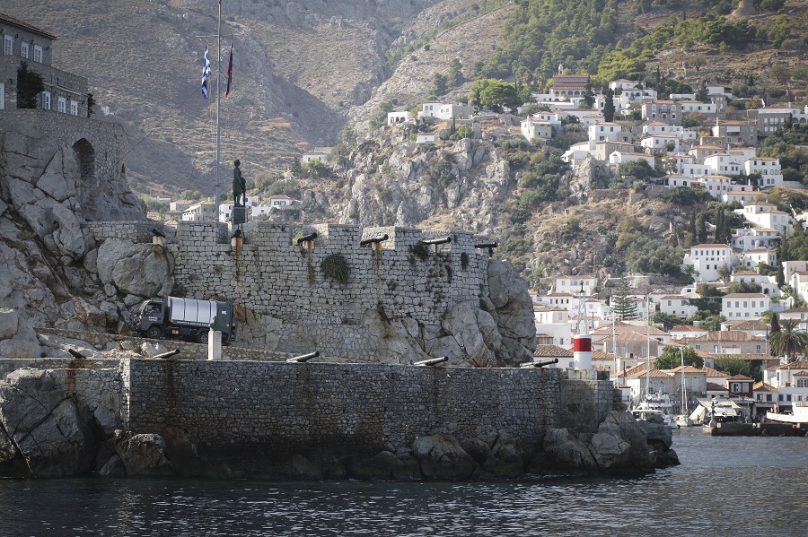 Αποκαταστάθηκε πλήρως η ηλεκτροδότηση στην Ύδρα