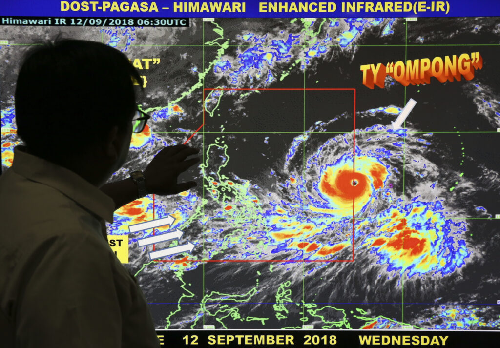 Φιλιππίνες: Εκκένωση περιοχών ενώ πλησιάζει ο κυκλώνας Μανγκούτ