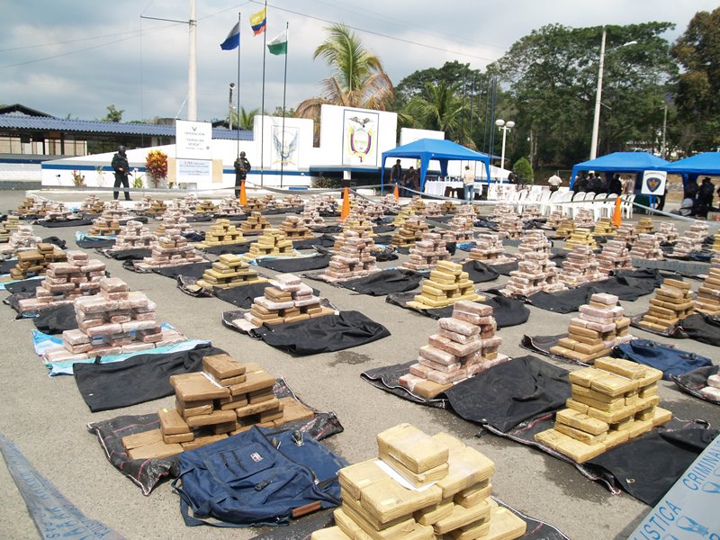 Ισημερινός: Πάνω από έναν τόνο κοκαΐνης κατάσχεσαν οι αρχές