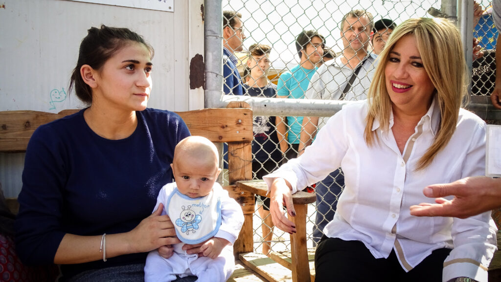 Οι εικόνες που αδίκησαν την Γεννηματά (Photos)