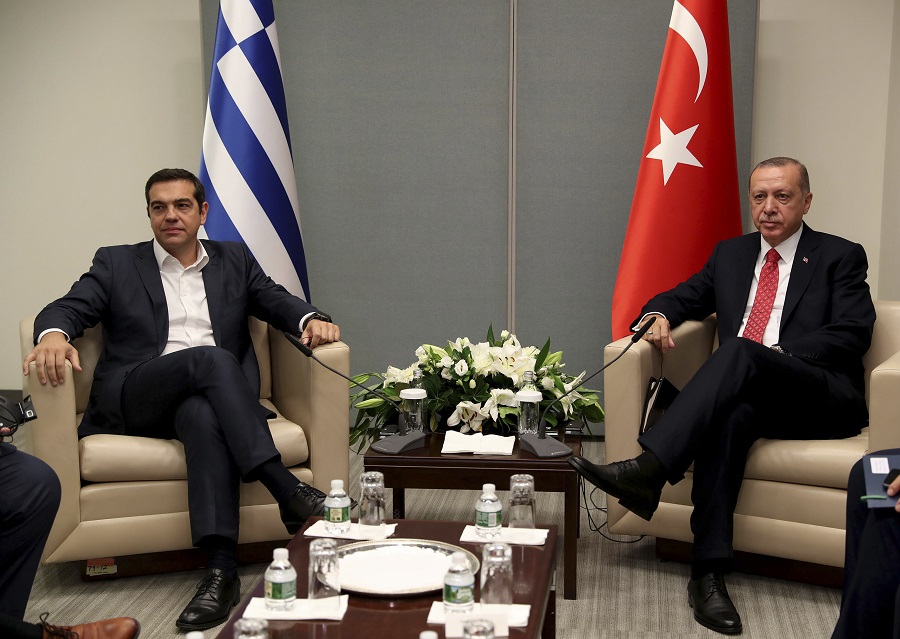 Θετική ατζέντα ξανά στο τραπέζι – Πρόσκληση Ερντογάν σε Τσίπρα για επίσκεψη στην Κωνσταντινούπολη