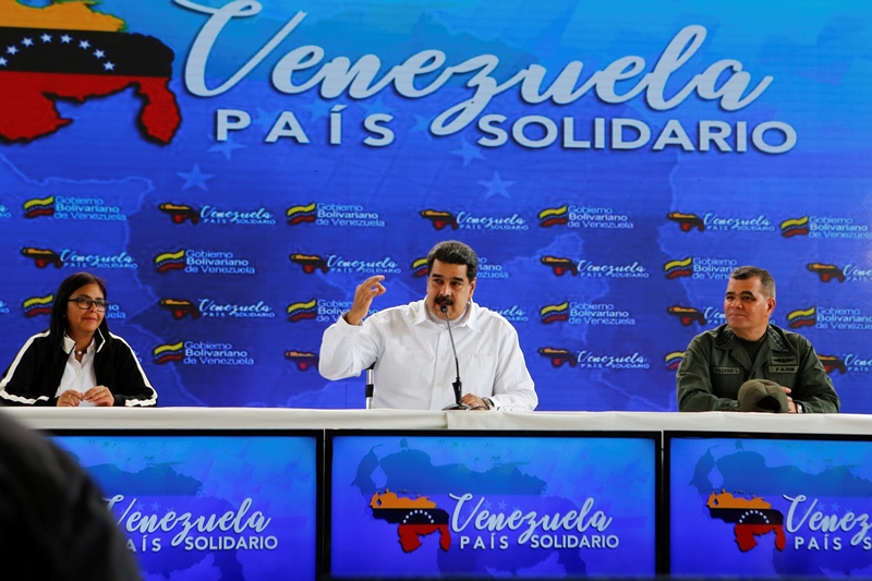 Ο Τραμπ αφήνει όλα τα ενδεχόμενα ανοικτά για την Βενεζουέλα