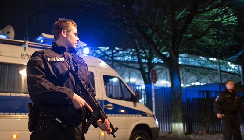 Ολλανδία: Σύλληψη υπόπτων που προετοίμαζαν μεγάλη τρομοκρατική επίθεση